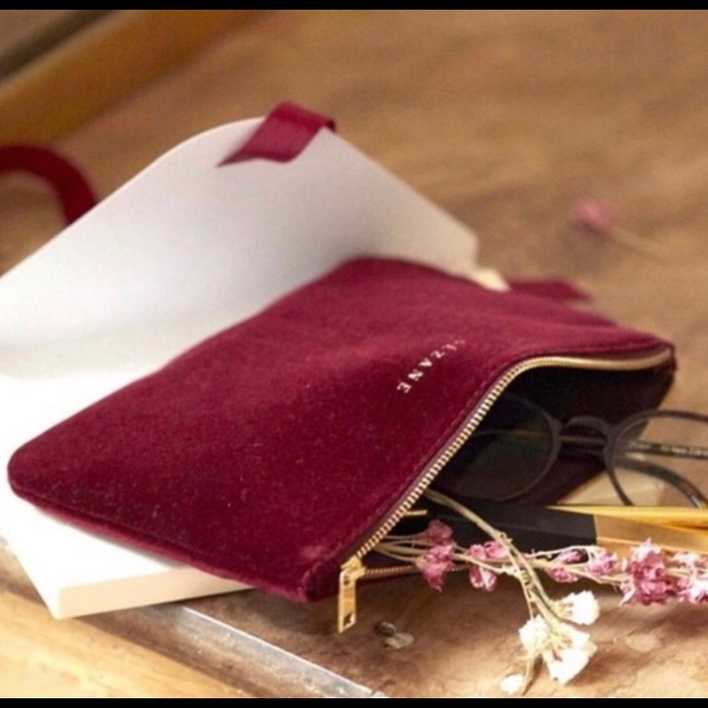 Sézane Velvet Clutch Burgundy MAKEUP Bag Pochette NWOT.